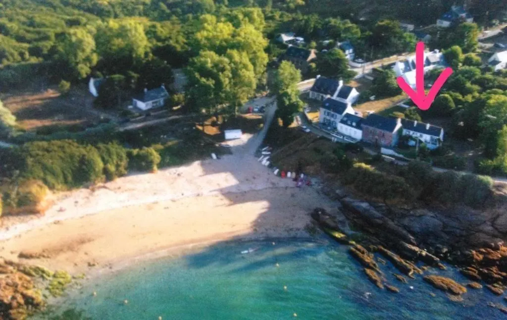 L'Ecume De Mer Groix 0*,  France